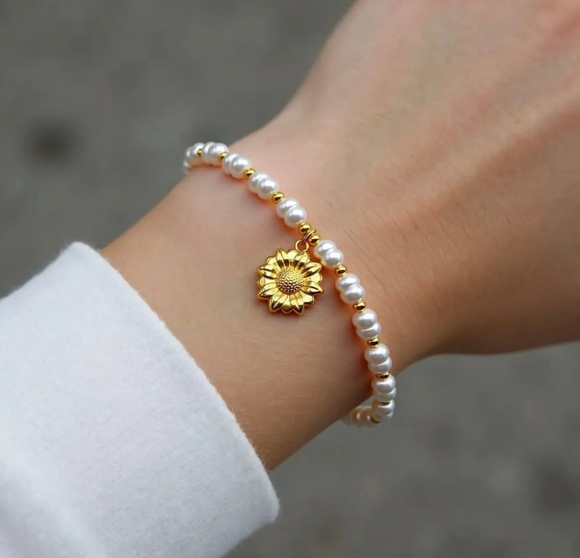 Bracelet 13