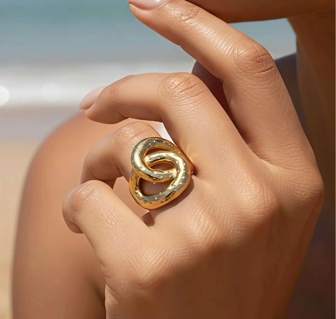 Bague 6