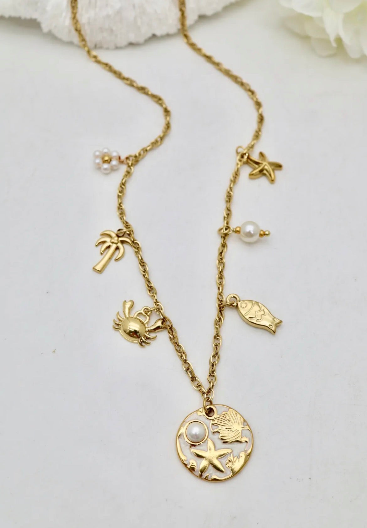 Collier 19