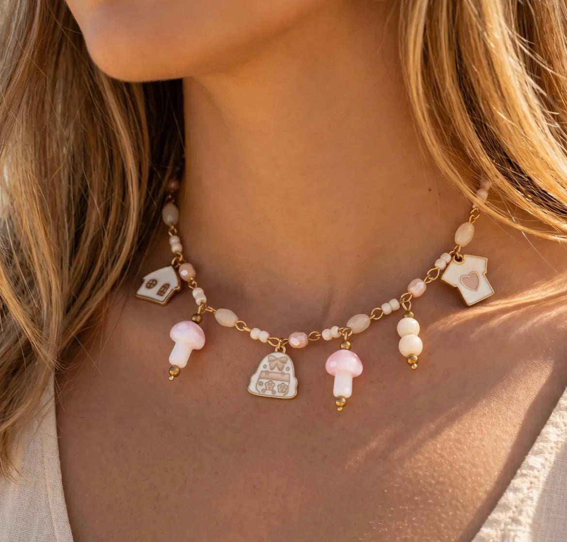 Collier 49