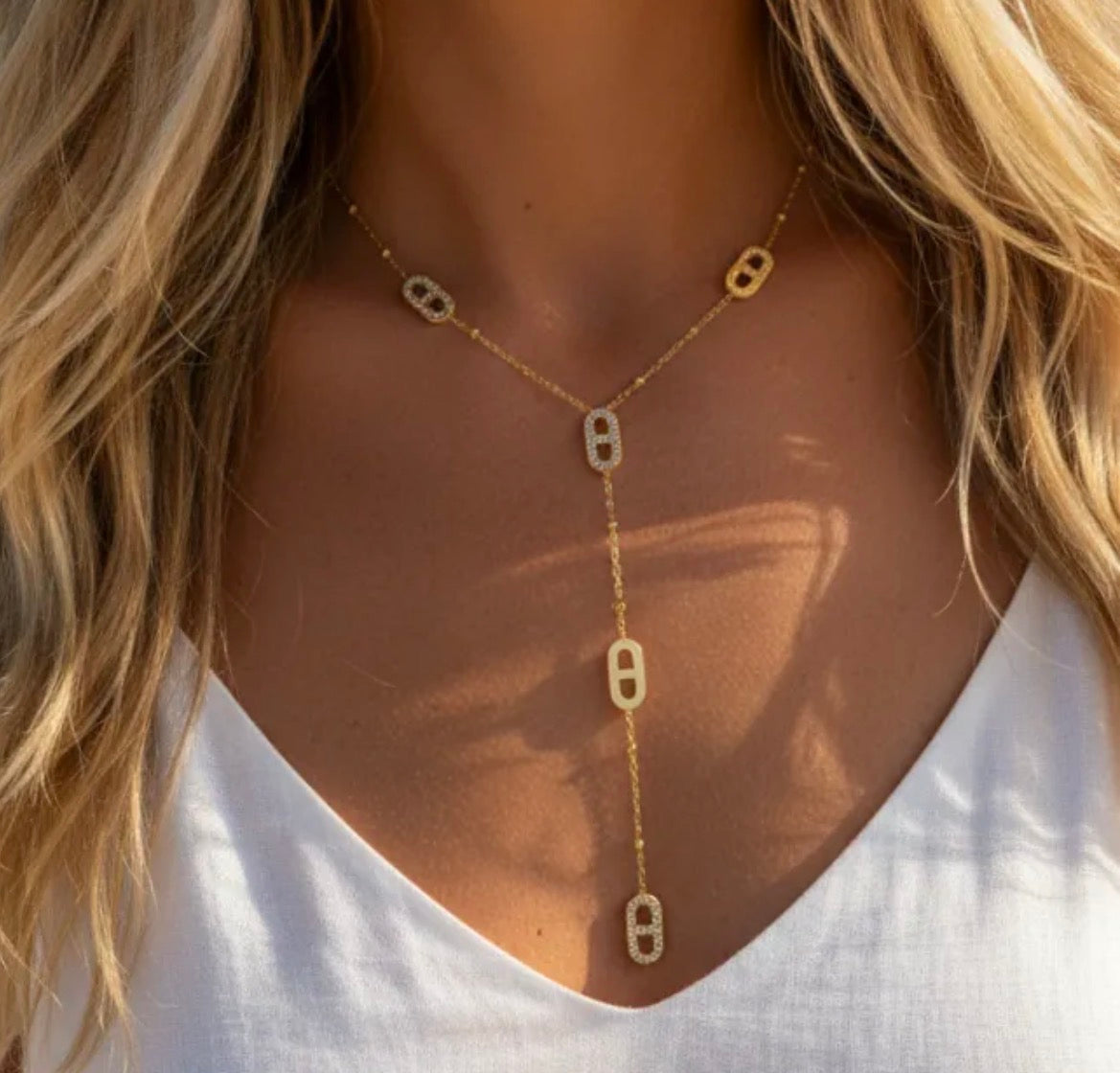 Collier 11
